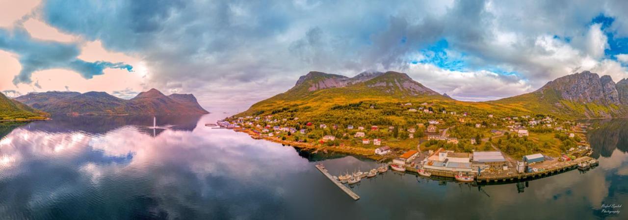Waterfront Senja Apartment Torsken Exterior photo